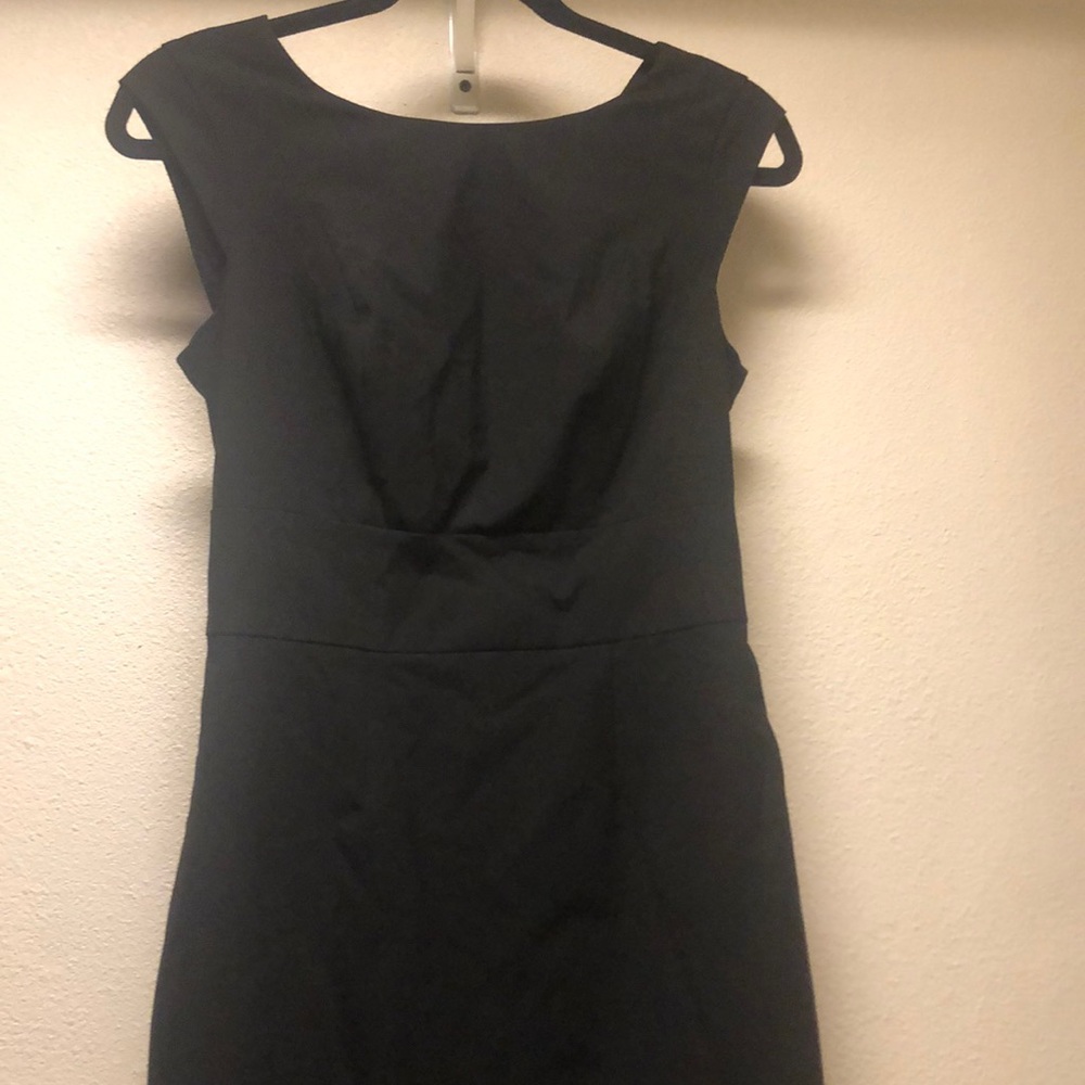 The Limited Black Collection Women’s  Sz 2 Black Dress “the little black dress”